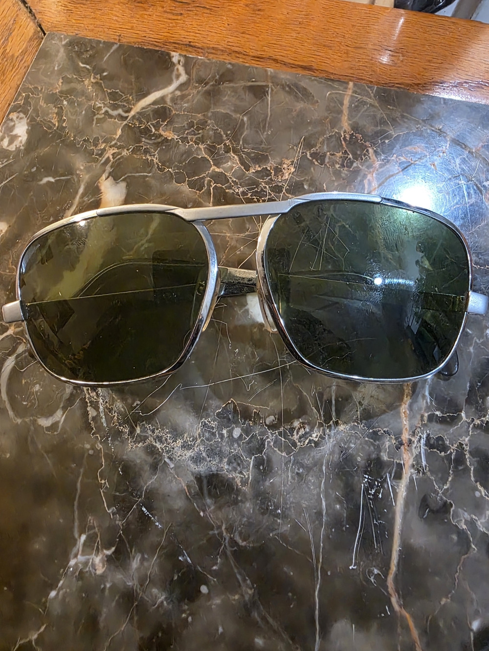 Men's Sunglasses Metal Frame with Green Lenses